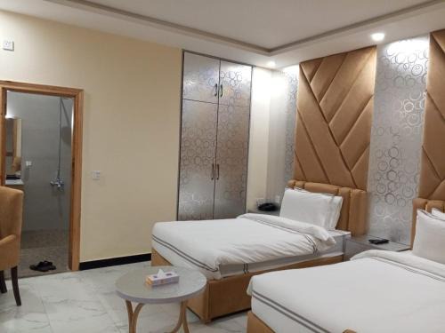 Kalam Hotel | Zee Stays