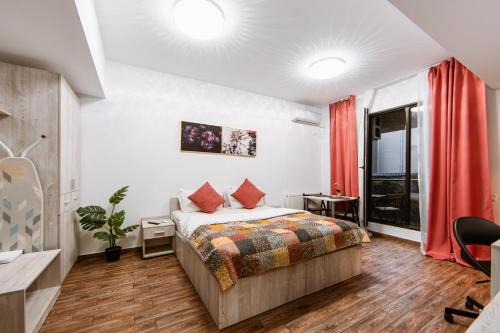 Bucharest Apartment | Zen Studio 2 with balcony
