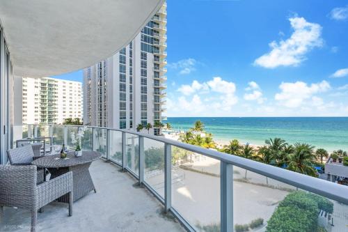 Hollywood South Central Beach Apartment | Zen Vacation Rentals Direct Ocean Front Low Floor