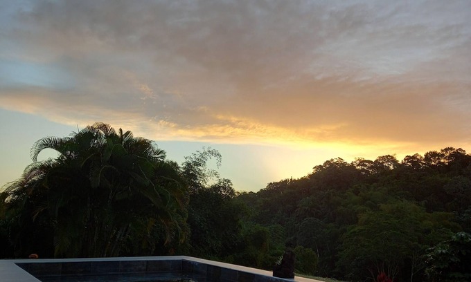 Petit-Bourg Villa | Zen villa in the heart of nature