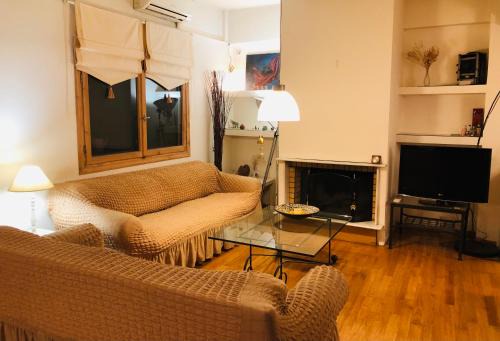 Athens Apartment | Zenscapes