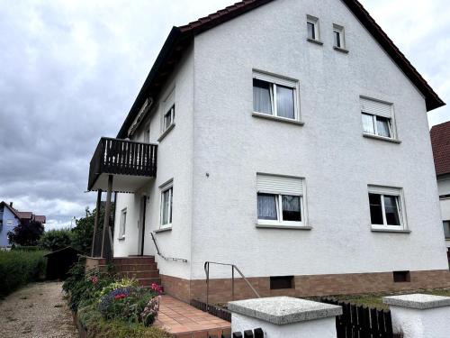 Hirschaid Apartment | Zentral und ruhig EG