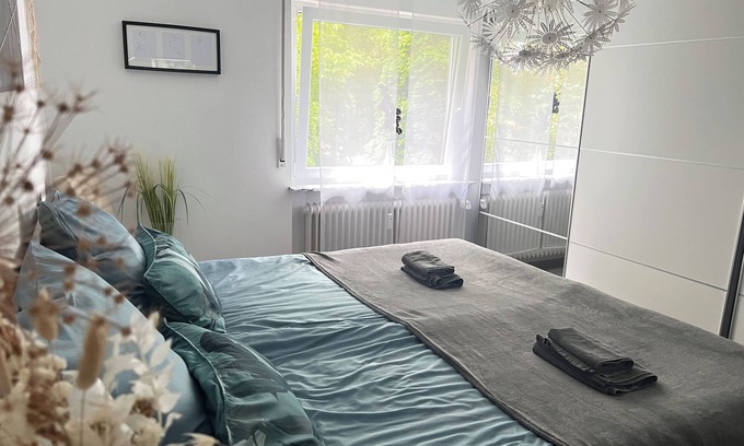 Neuffen Apartment | Zentrumsnahe Ferienwohnung am Fuße der Burgruine Hohenneuffen