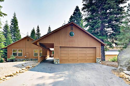 Truckee House | Zermatt Getaway