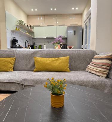 Katerini Apartment | ZeusPlace katerini Stylish Living