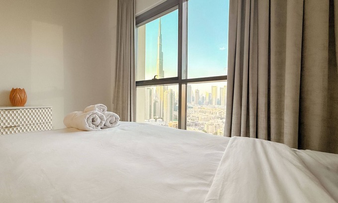 Downtown Dubai Apartment | Zinnia Luxury 2BHK Bellevue Burj Khalifa View