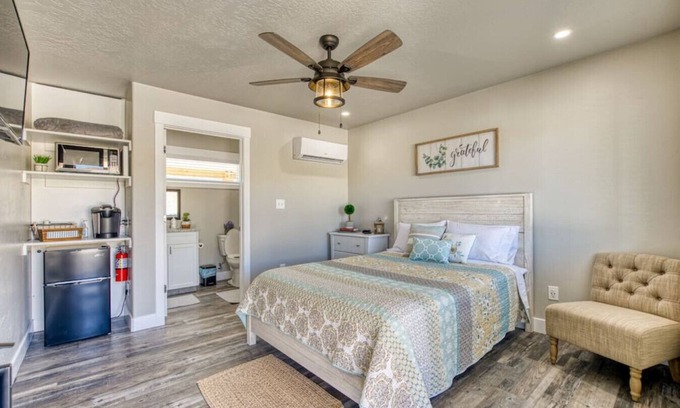 Kanab House | Zion's Shadow Suites #5