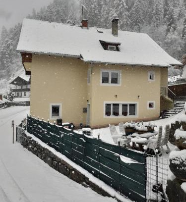 Flattach Apartment | Zirnberg Appartements