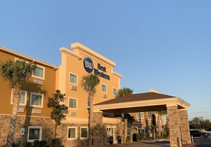 Best Western North Bryant Inn