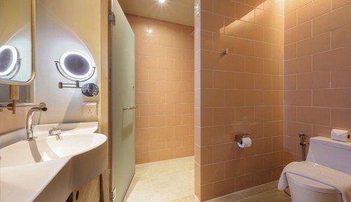 Deluxe Room, 2 Double Beds, Pool View (Premium)