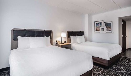 Room, 2 Queen Beds, Non Smoking