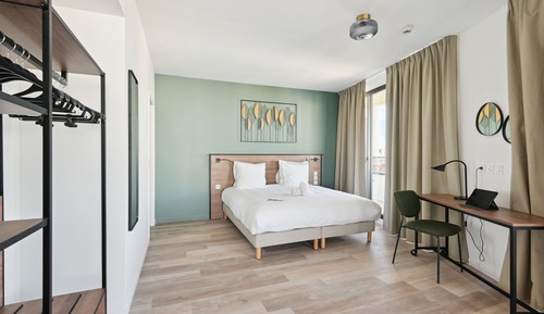 Executive studio, 1 double bed, terrace