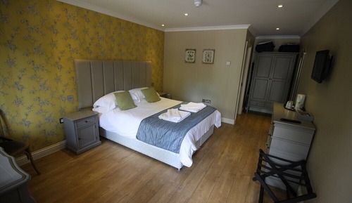 Double or Twin Room, Ensuite