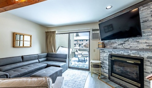 Condo, 4 Bedrooms