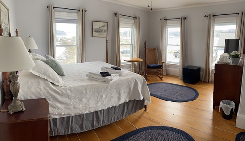 Superior Room, 1 Queen Bed, Ocean View, Beachside