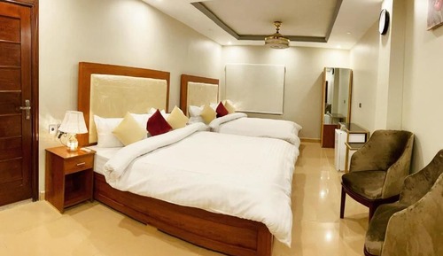 Executive Triple Room