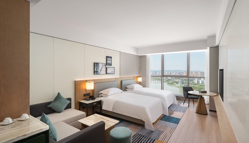Room, 2 Twin Beds, View