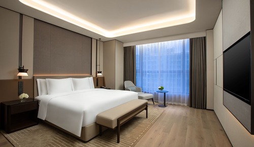 Suite, 1 Bedroom (Lounge Access)