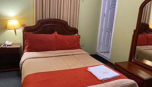 Standard Double Room Single Use, 1 Large Twin Bed