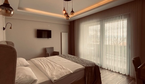 Standard Room, Lake View