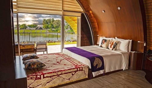 Family Double Room Single Use, Private Pool, Lake View