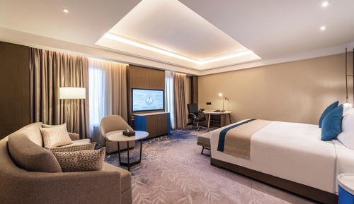 Grand Deluxe Room