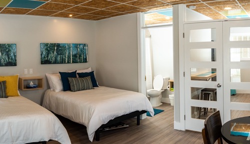 Suite 2, 2 Double Beds