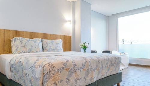 Superior Double or Twin Room, Hot Tub, Sea View