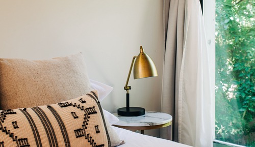 Traditional Suite, 1 Queen Bed, Non Smoking, Courtyard View