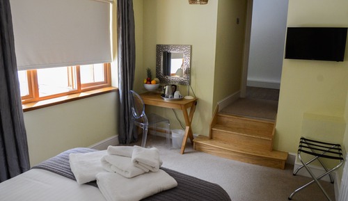 Oxwich Green - no pets allowed