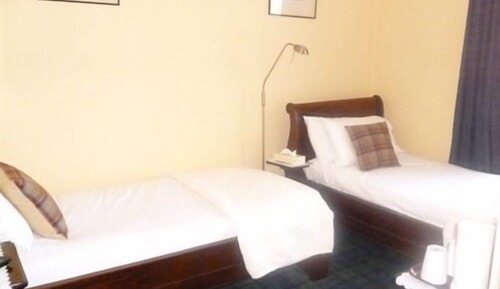 Standard Twin Room, Ensuite