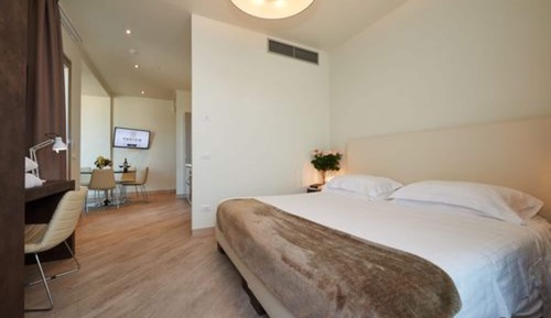 Panoramic Suite, Terrace, City View