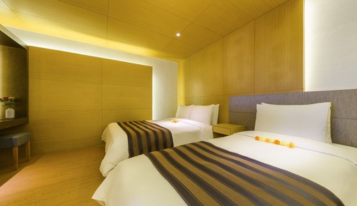 Standard Twin Room (No View)