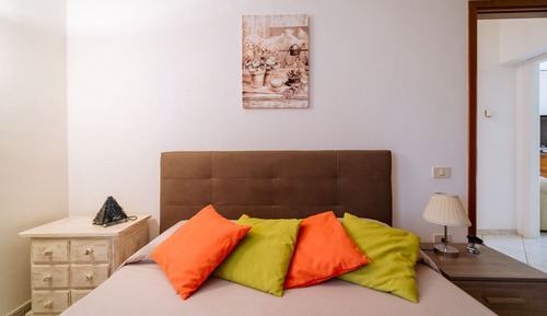 Comfort Apartment, Private Bathroom, Ground Floor