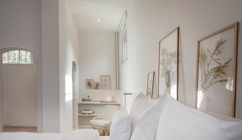 Classic Room (03 - Extended)