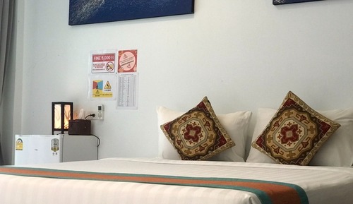 Room, Pool Access