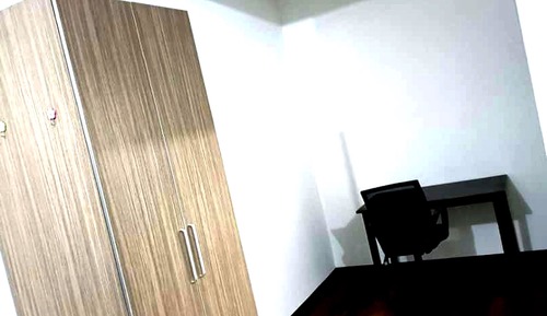 Single Room, Private Bathroom