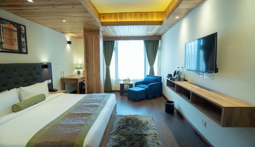 Premium Room