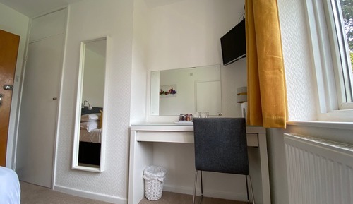 Basic Double Room