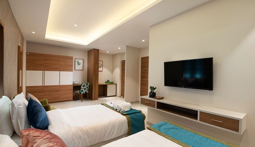 Club Room, 1 King Bed