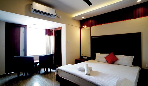 Royal Room