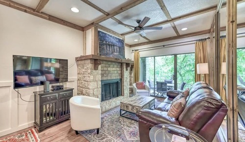 Condo, Multiple Beds, Pool Access (371 W Lincoln C111)