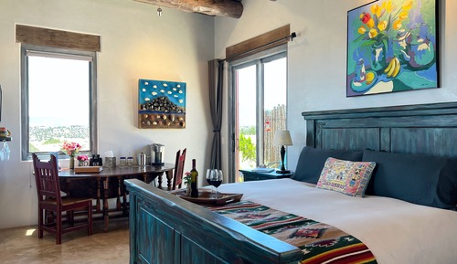 Georgia O'Keeffe Suite