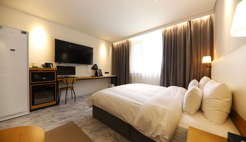 Deluxe Room, 1 King Bed, Ocean View