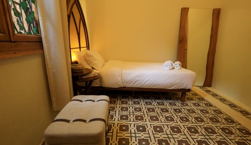 Room 5 L1: Ward al jowry