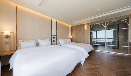 Premium Twin Room, 2 Double Beds, Sea View