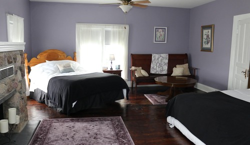 Family Double Room, Multiple Beds, Private Bathroom