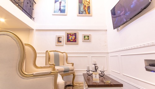 Deluxe Loft, City View