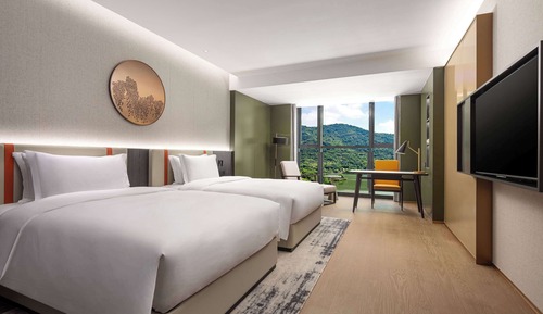 Deluxe Room, 1 Twin Bed, Lake View