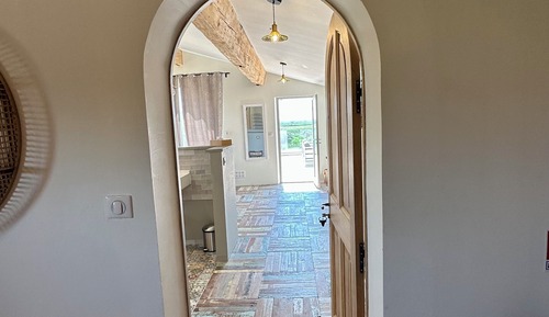 Superior Room, 1 King Bed, Terrace, Partial Lake View